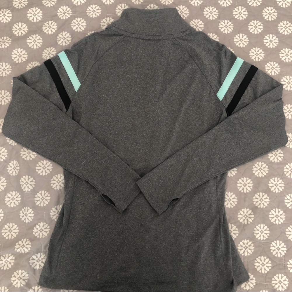 Pink pullover! Like new✨ - Picture 3 of 3